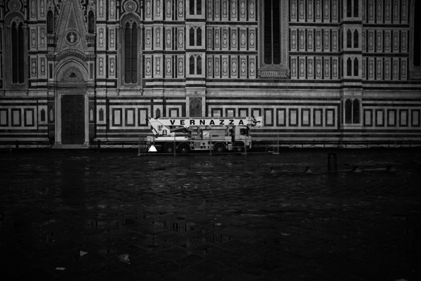 0 0Cover Florence Night 6